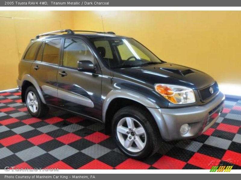 Titanium Metallic / Dark Charcoal 2005 Toyota RAV4 4WD