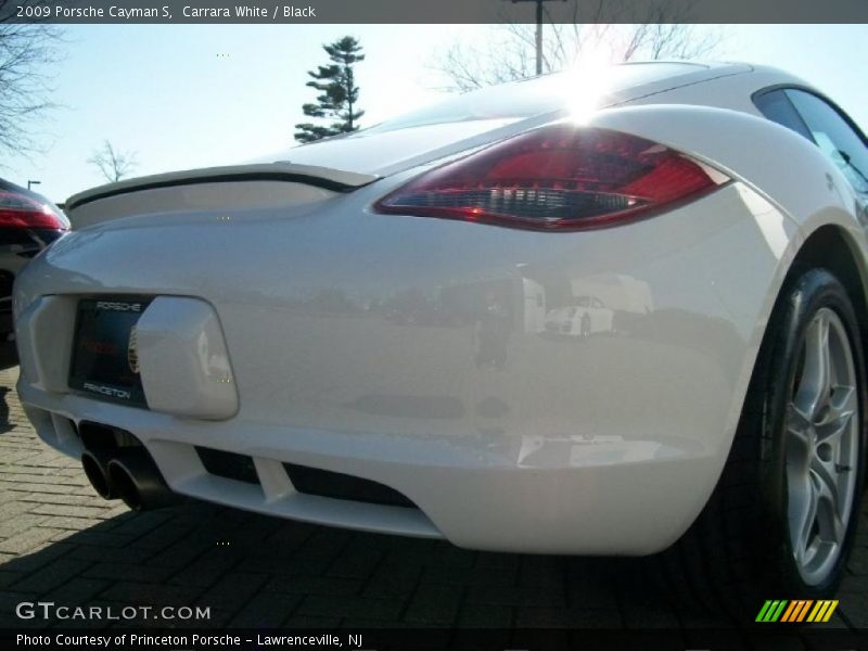 Carrara White / Black 2009 Porsche Cayman S