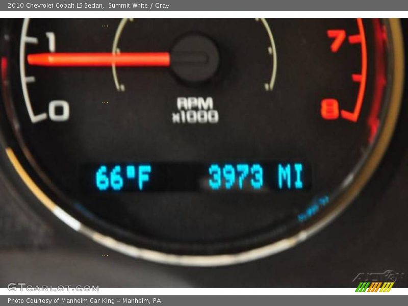 Summit White / Gray 2010 Chevrolet Cobalt LS Sedan