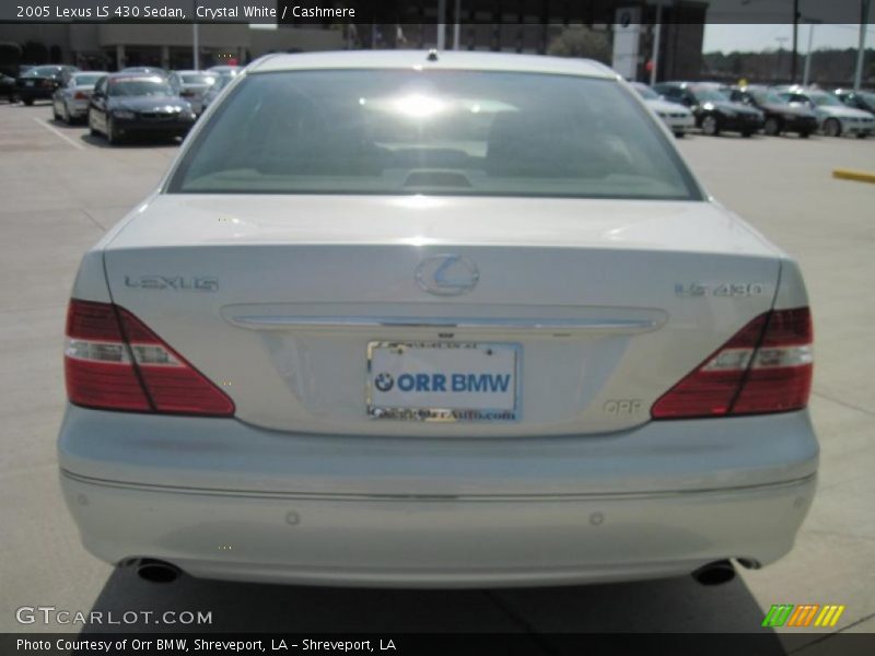 Crystal White / Cashmere 2005 Lexus LS 430 Sedan