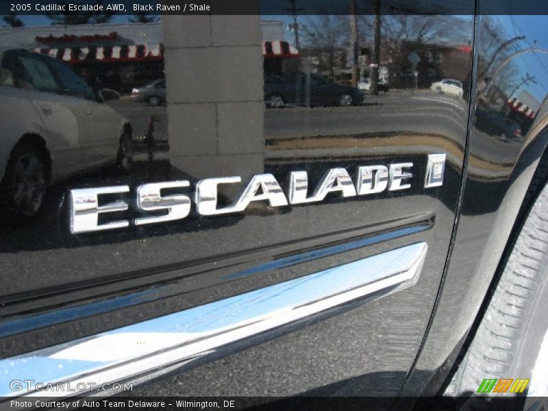 Black Raven / Shale 2005 Cadillac Escalade AWD