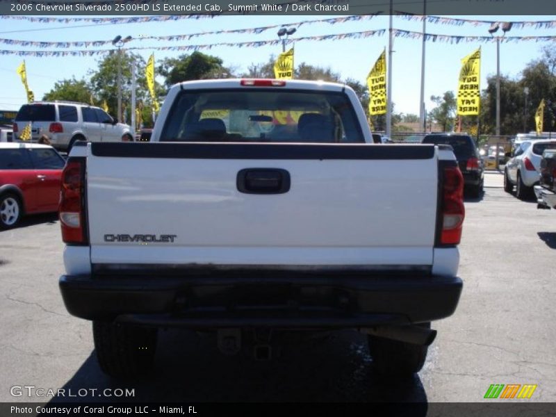 Summit White / Dark Charcoal 2006 Chevrolet Silverado 2500HD LS Extended Cab