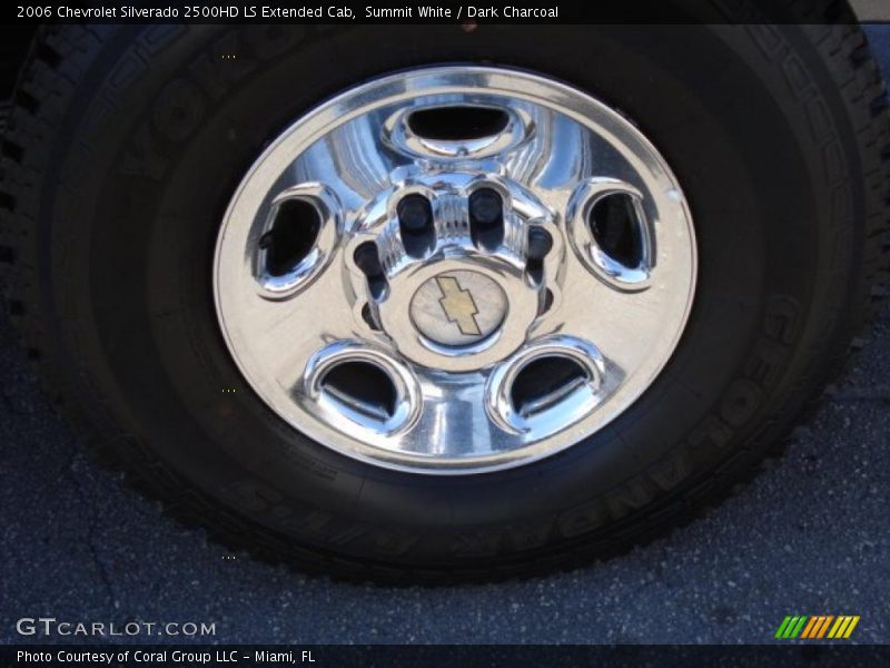 Summit White / Dark Charcoal 2006 Chevrolet Silverado 2500HD LS Extended Cab