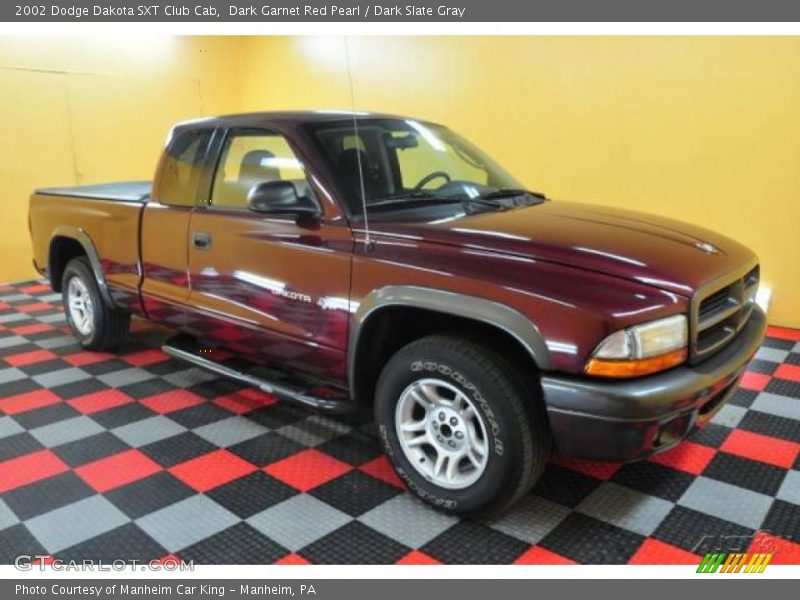 Dark Garnet Red Pearl / Dark Slate Gray 2002 Dodge Dakota SXT Club Cab