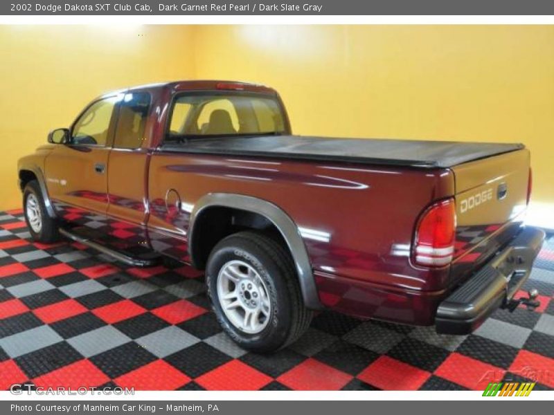 Dark Garnet Red Pearl / Dark Slate Gray 2002 Dodge Dakota SXT Club Cab