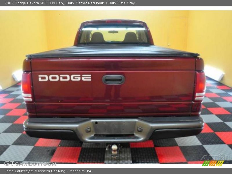 Dark Garnet Red Pearl / Dark Slate Gray 2002 Dodge Dakota SXT Club Cab
