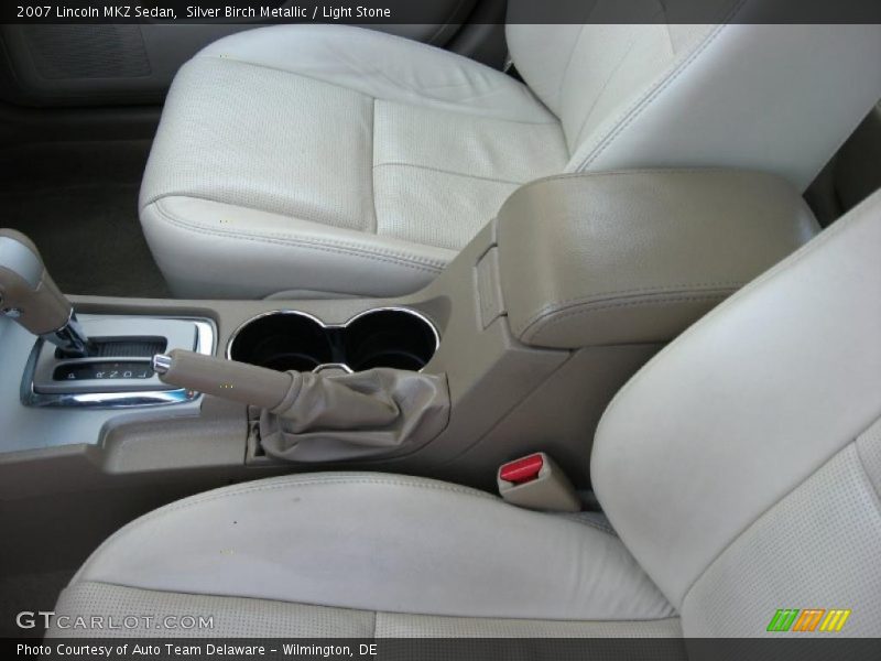Silver Birch Metallic / Light Stone 2007 Lincoln MKZ Sedan