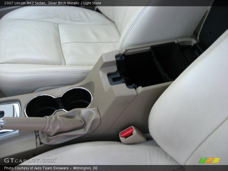 Silver Birch Metallic / Light Stone 2007 Lincoln MKZ Sedan