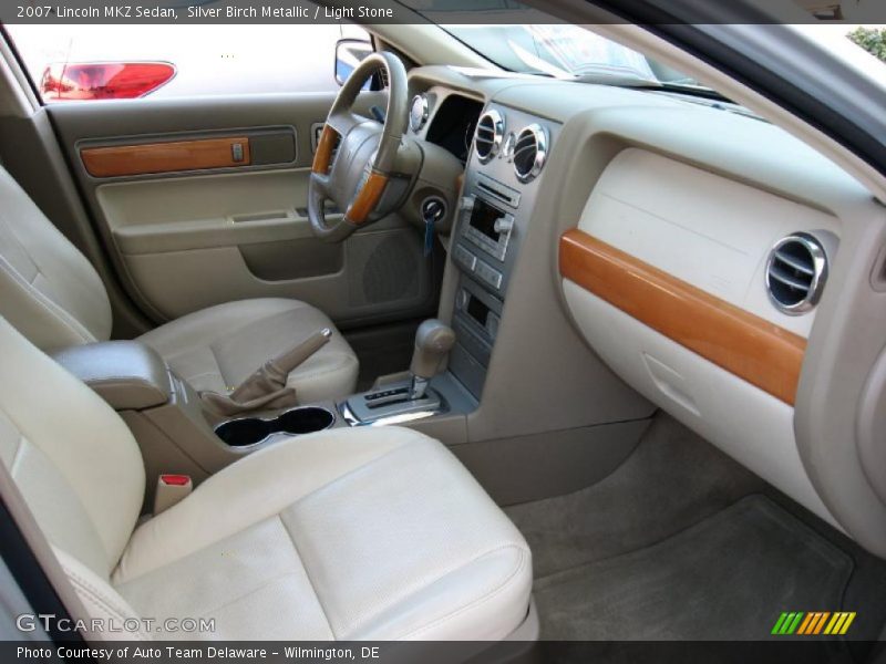 Silver Birch Metallic / Light Stone 2007 Lincoln MKZ Sedan
