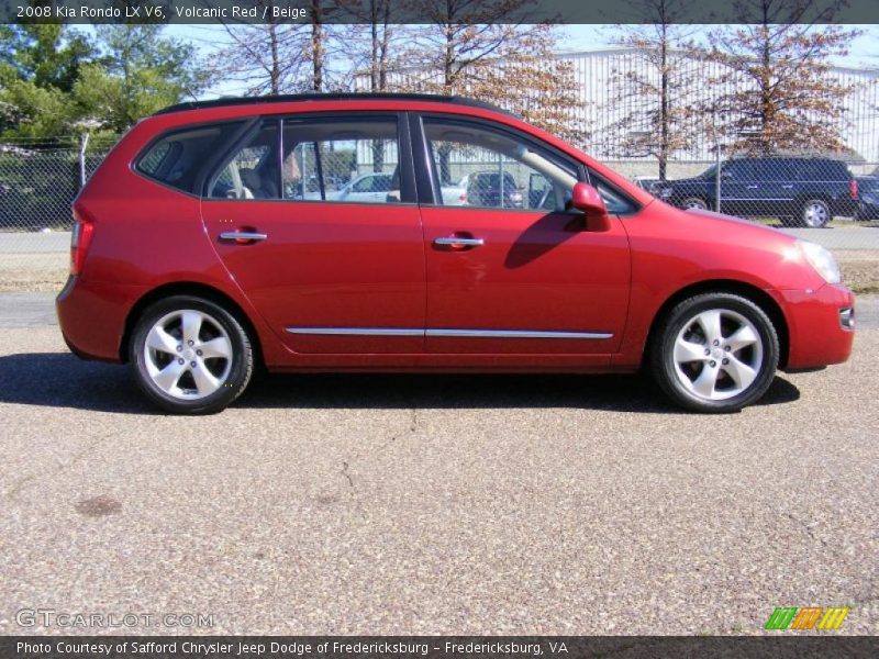 Volcanic Red / Beige 2008 Kia Rondo LX V6
