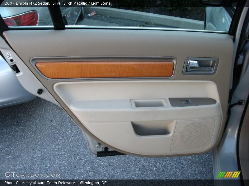 Silver Birch Metallic / Light Stone 2007 Lincoln MKZ Sedan