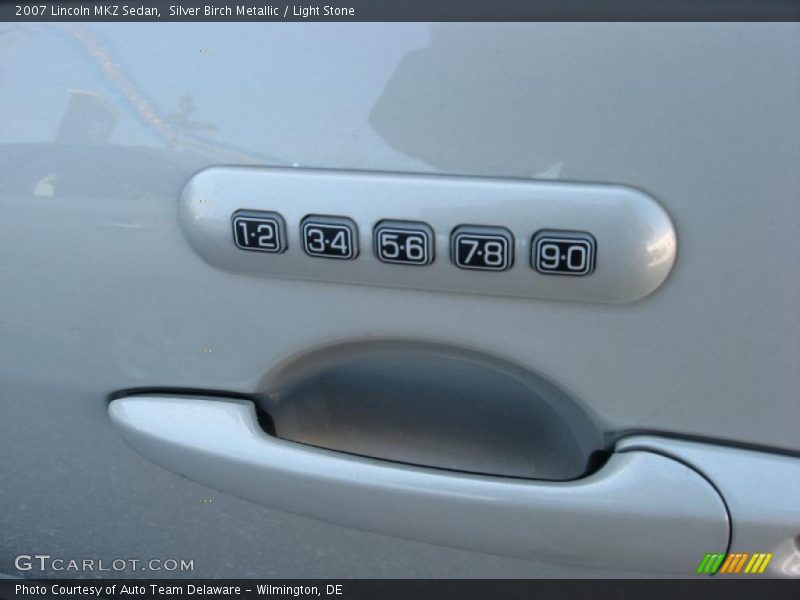 Silver Birch Metallic / Light Stone 2007 Lincoln MKZ Sedan