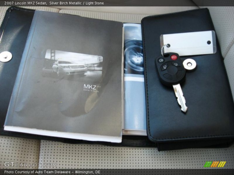 Silver Birch Metallic / Light Stone 2007 Lincoln MKZ Sedan