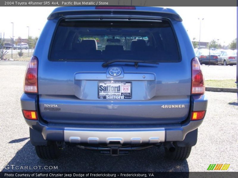 Pacific Blue Metallic / Stone 2004 Toyota 4Runner SR5 4x4