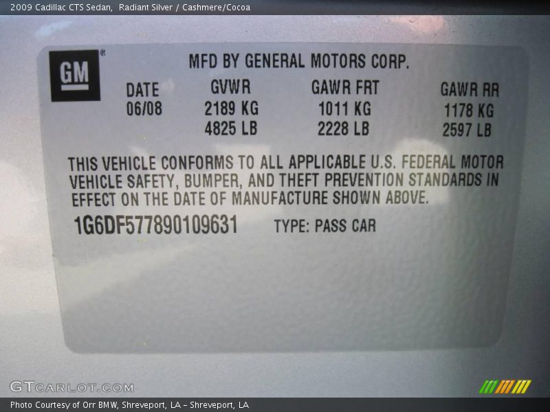 Radiant Silver / Cashmere/Cocoa 2009 Cadillac CTS Sedan