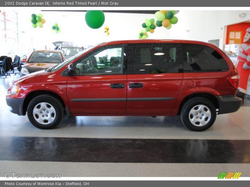 Inferno Red Tinted Pearl / Mist Gray 2002 Dodge Caravan SE