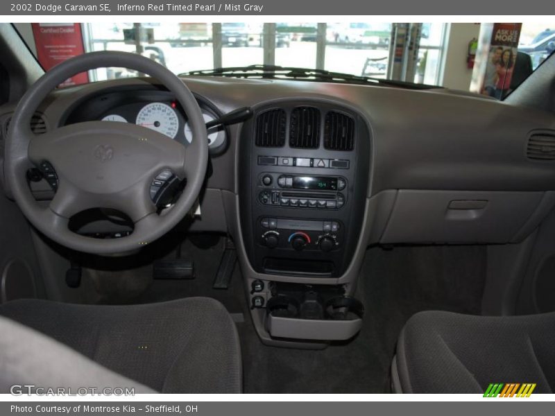 Inferno Red Tinted Pearl / Mist Gray 2002 Dodge Caravan SE