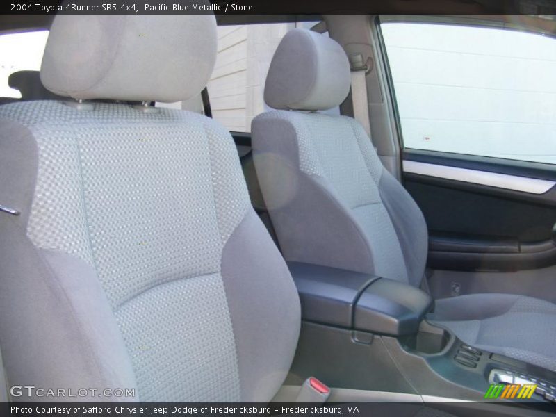 Pacific Blue Metallic / Stone 2004 Toyota 4Runner SR5 4x4