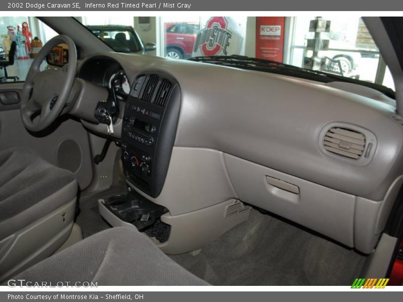 Inferno Red Tinted Pearl / Mist Gray 2002 Dodge Caravan SE