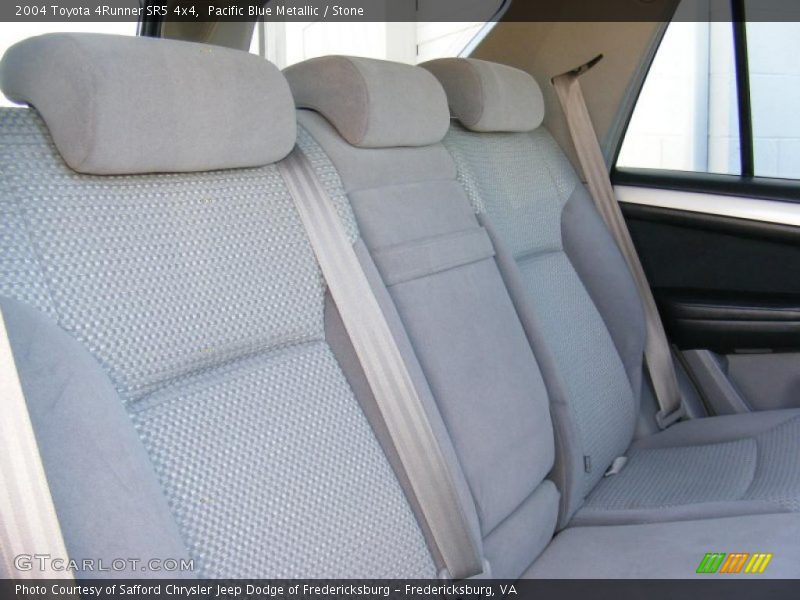 Pacific Blue Metallic / Stone 2004 Toyota 4Runner SR5 4x4