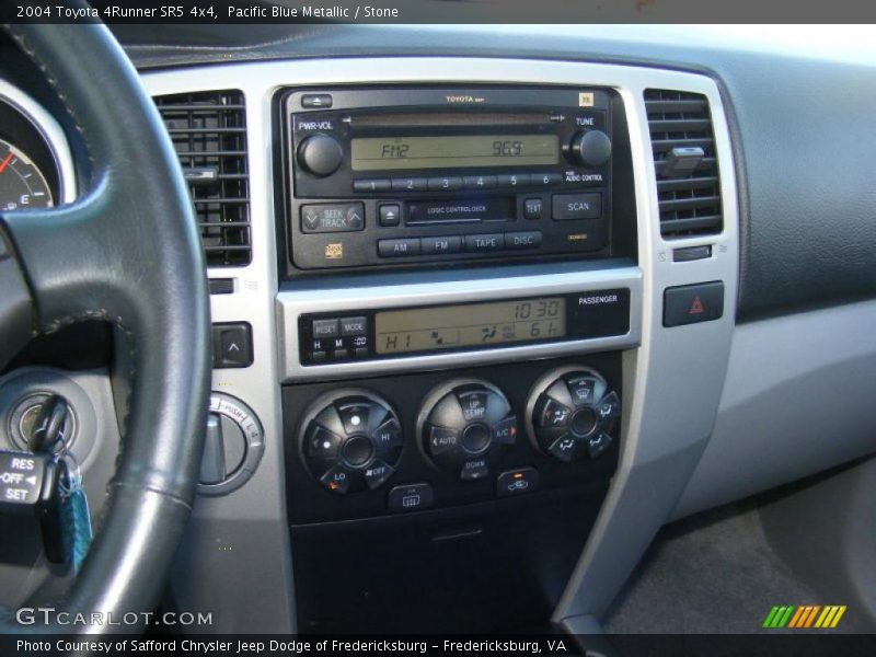 Pacific Blue Metallic / Stone 2004 Toyota 4Runner SR5 4x4