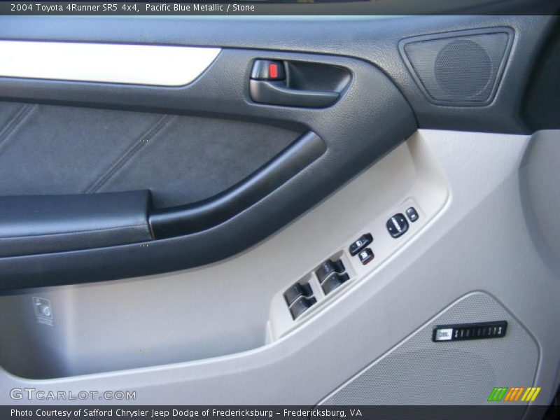 Pacific Blue Metallic / Stone 2004 Toyota 4Runner SR5 4x4