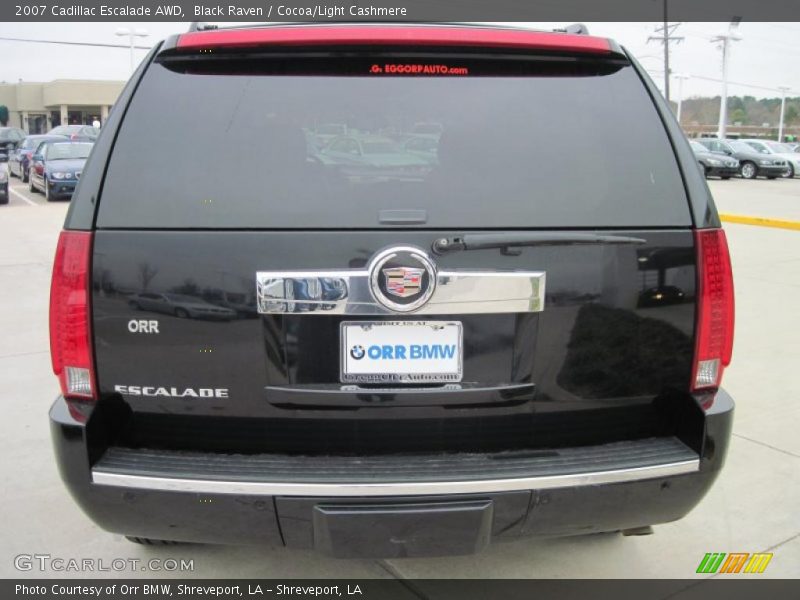 Black Raven / Cocoa/Light Cashmere 2007 Cadillac Escalade AWD