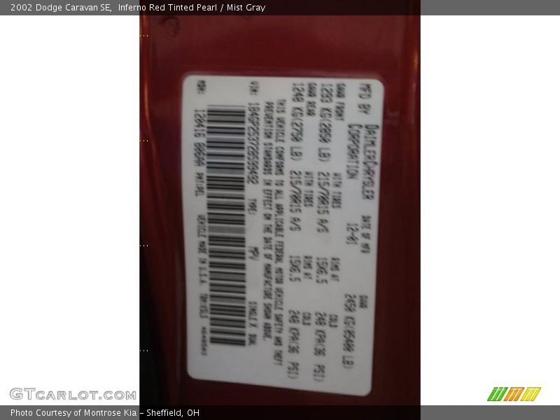Inferno Red Tinted Pearl / Mist Gray 2002 Dodge Caravan SE