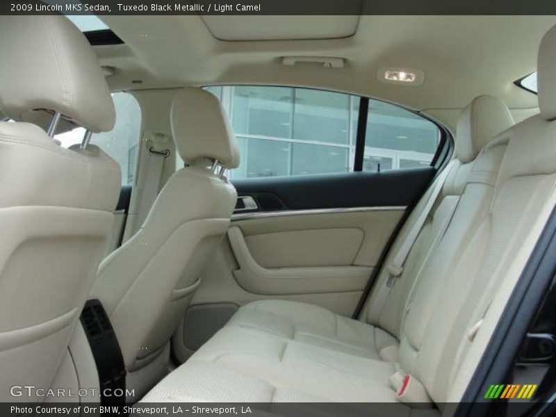 Tuxedo Black Metallic / Light Camel 2009 Lincoln MKS Sedan