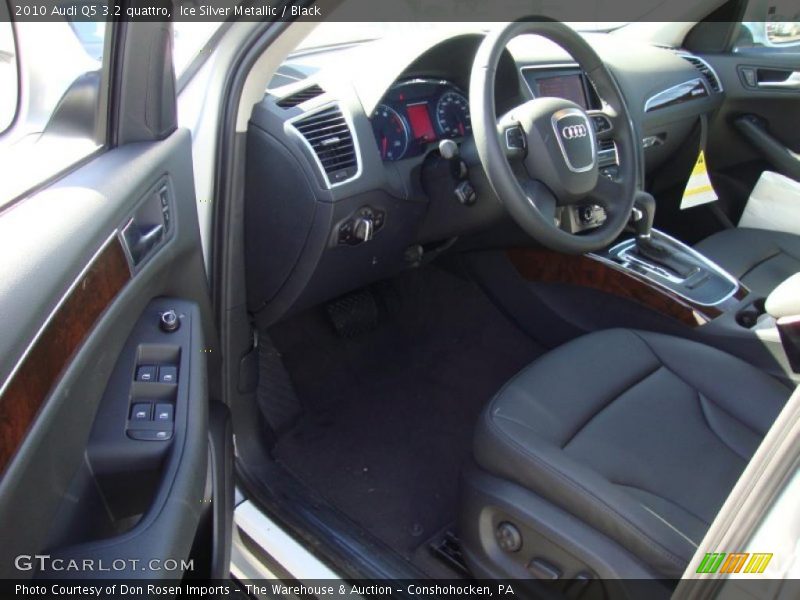 Ice Silver Metallic / Black 2010 Audi Q5 3.2 quattro