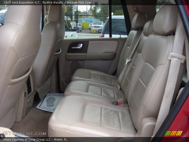 Redfire Metallic / Medium Flint Grey 2005 Ford Expedition XLT