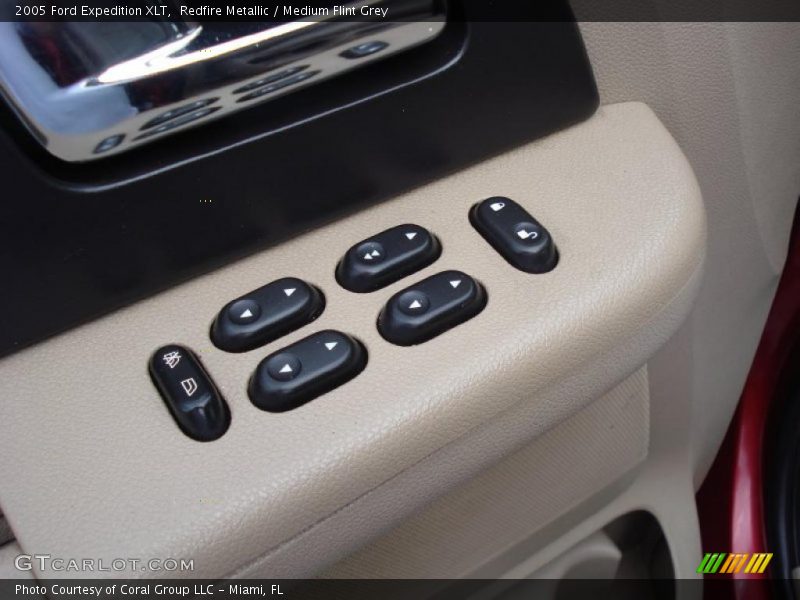 Redfire Metallic / Medium Flint Grey 2005 Ford Expedition XLT