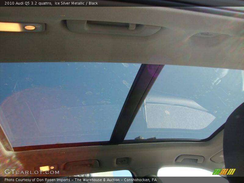 Ice Silver Metallic / Black 2010 Audi Q5 3.2 quattro
