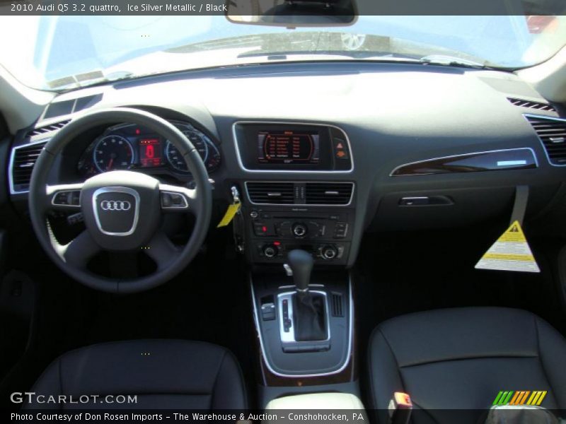 Ice Silver Metallic / Black 2010 Audi Q5 3.2 quattro