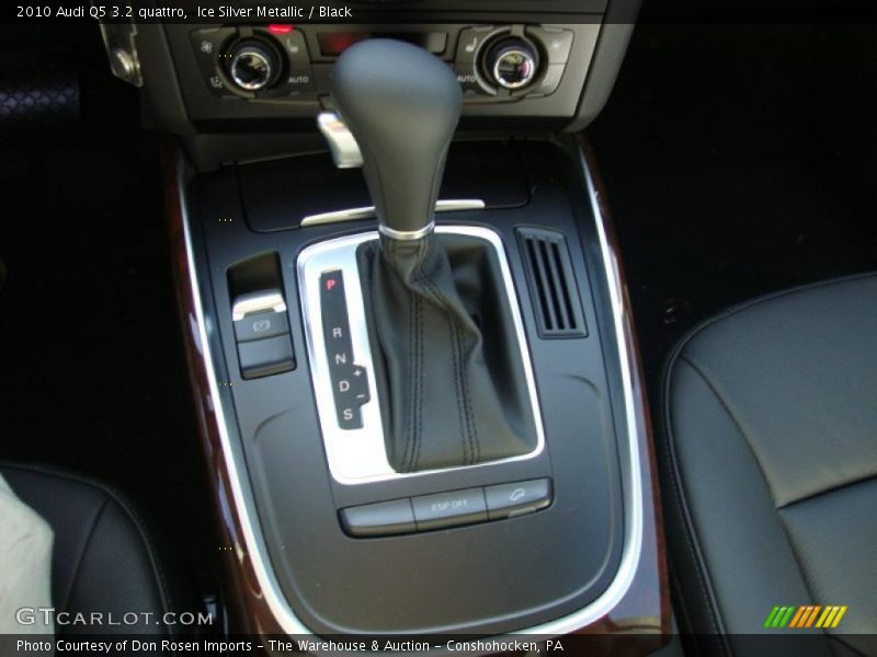 Ice Silver Metallic / Black 2010 Audi Q5 3.2 quattro