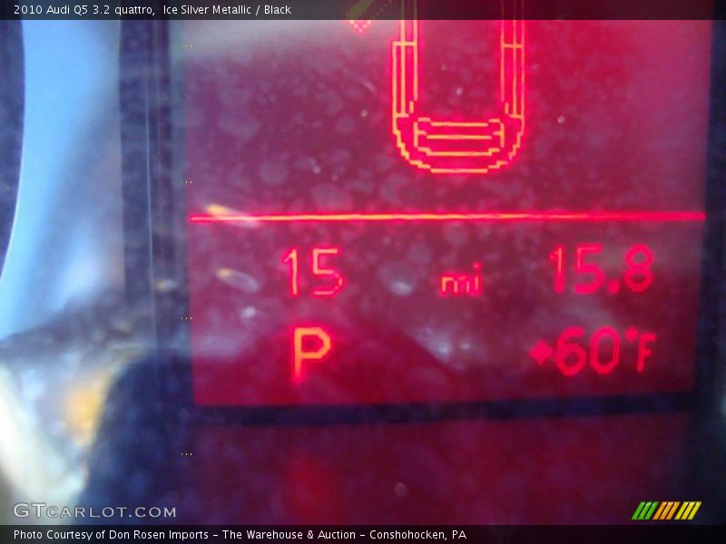 Ice Silver Metallic / Black 2010 Audi Q5 3.2 quattro