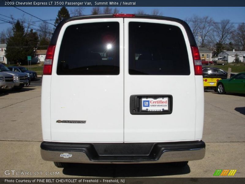 Summit White / Neutral 2009 Chevrolet Express LT 3500 Passenger Van