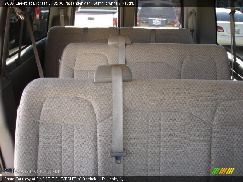 Summit White / Neutral 2009 Chevrolet Express LT 3500 Passenger Van