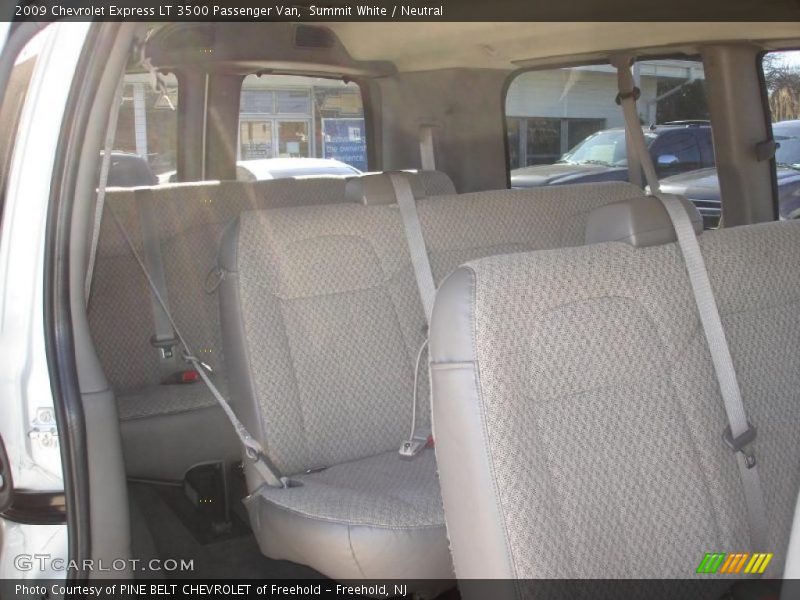 Summit White / Neutral 2009 Chevrolet Express LT 3500 Passenger Van