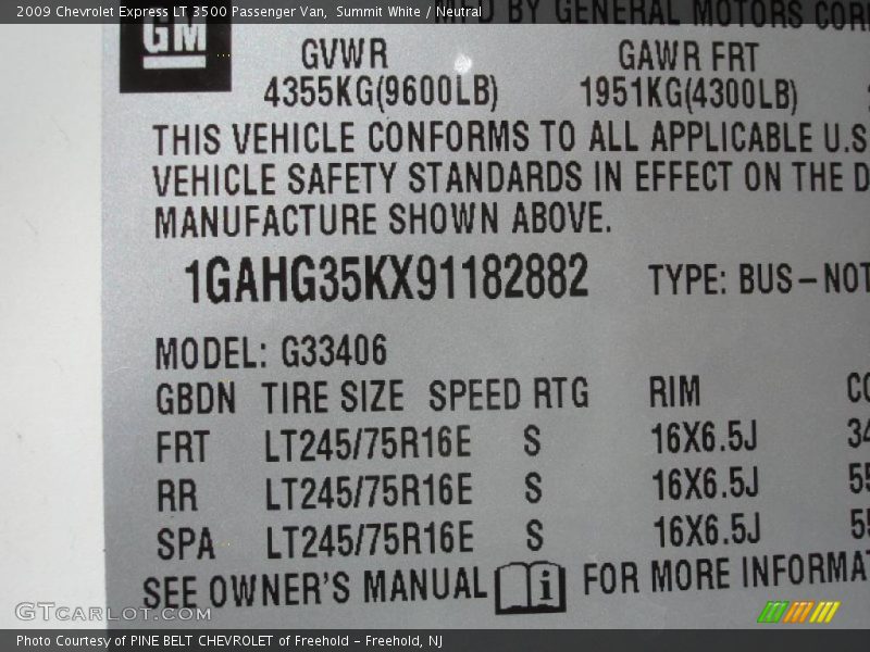 Summit White / Neutral 2009 Chevrolet Express LT 3500 Passenger Van