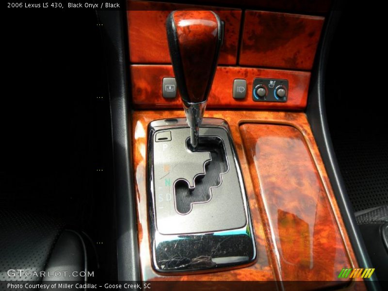 Black Onyx / Black 2006 Lexus LS 430