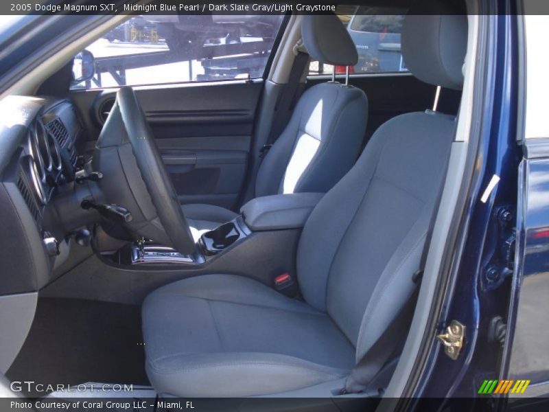 Midnight Blue Pearl / Dark Slate Gray/Light Graystone 2005 Dodge Magnum SXT