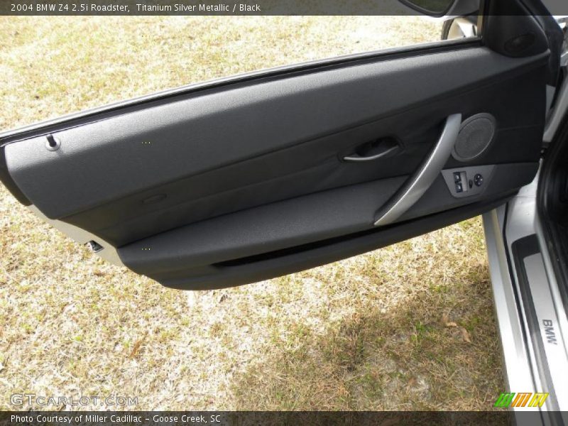 Titanium Silver Metallic / Black 2004 BMW Z4 2.5i Roadster