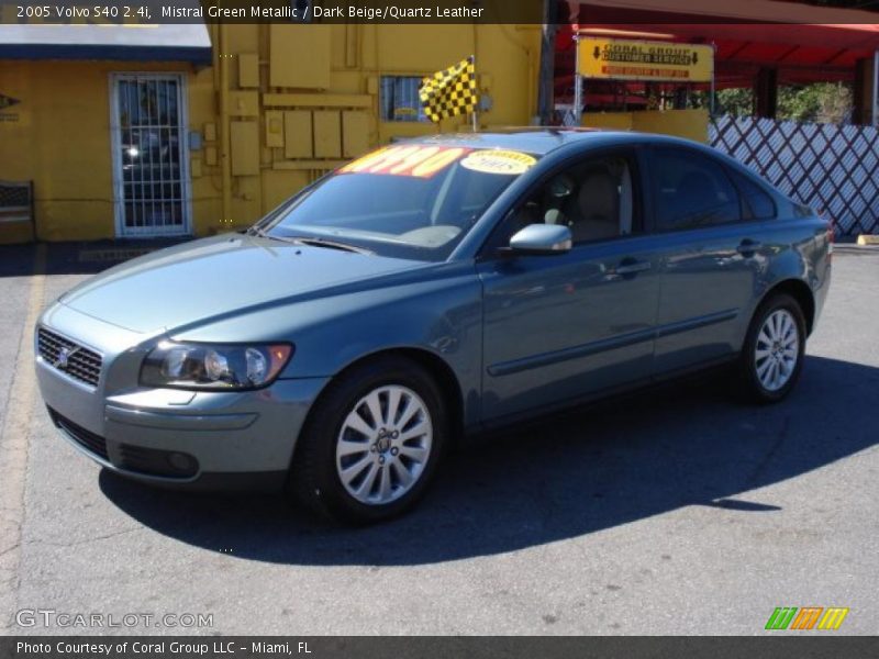 Mistral Green Metallic / Dark Beige/Quartz Leather 2005 Volvo S40 2.4i