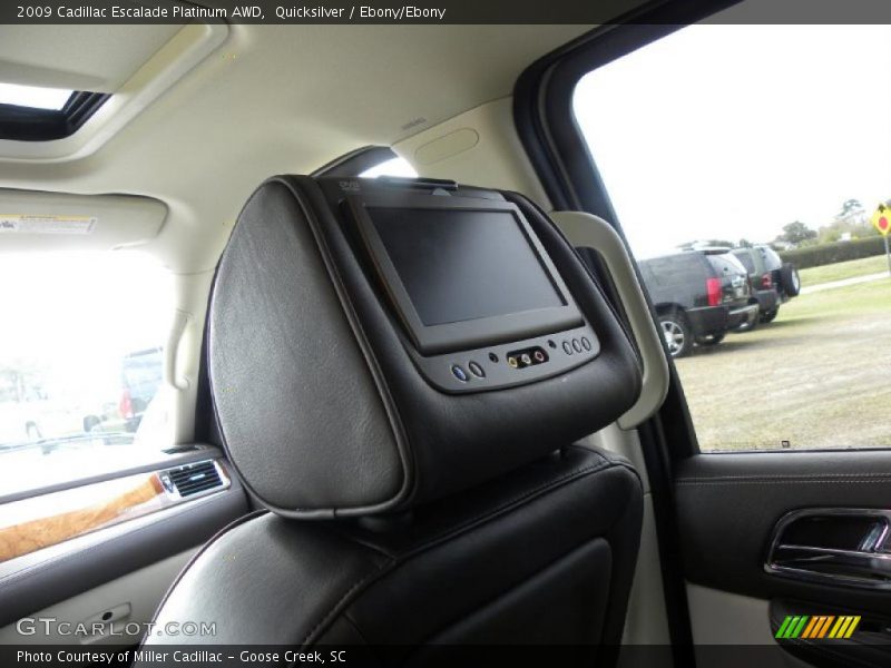 Quicksilver / Ebony/Ebony 2009 Cadillac Escalade Platinum AWD