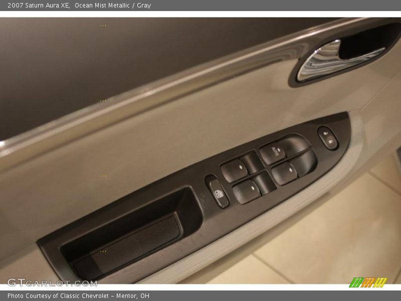 Ocean Mist Metallic / Gray 2007 Saturn Aura XE