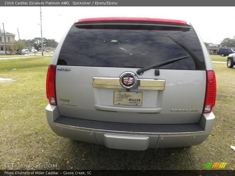 Quicksilver / Ebony/Ebony 2009 Cadillac Escalade Platinum AWD