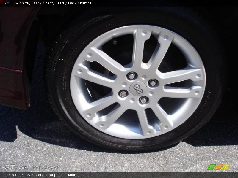 Black Cherry Pearl / Dark Charcoal 2005 Scion xB