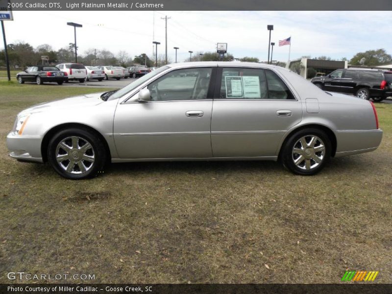 Light Platinum Metallic / Cashmere 2006 Cadillac DTS