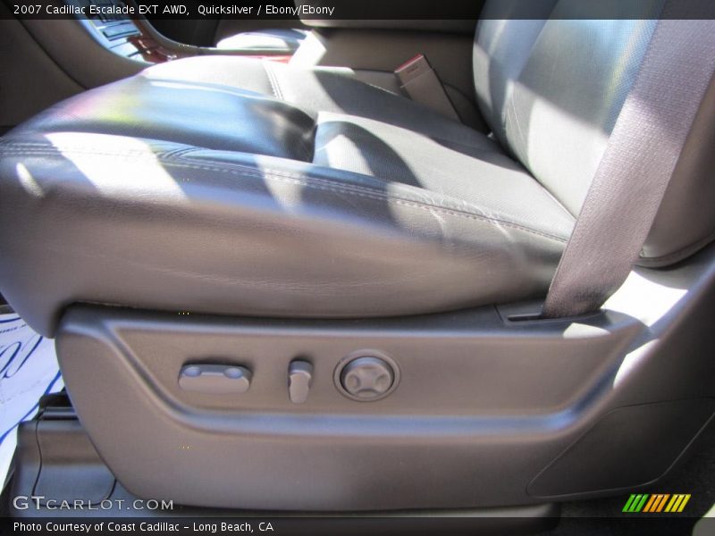 Quicksilver / Ebony/Ebony 2007 Cadillac Escalade EXT AWD